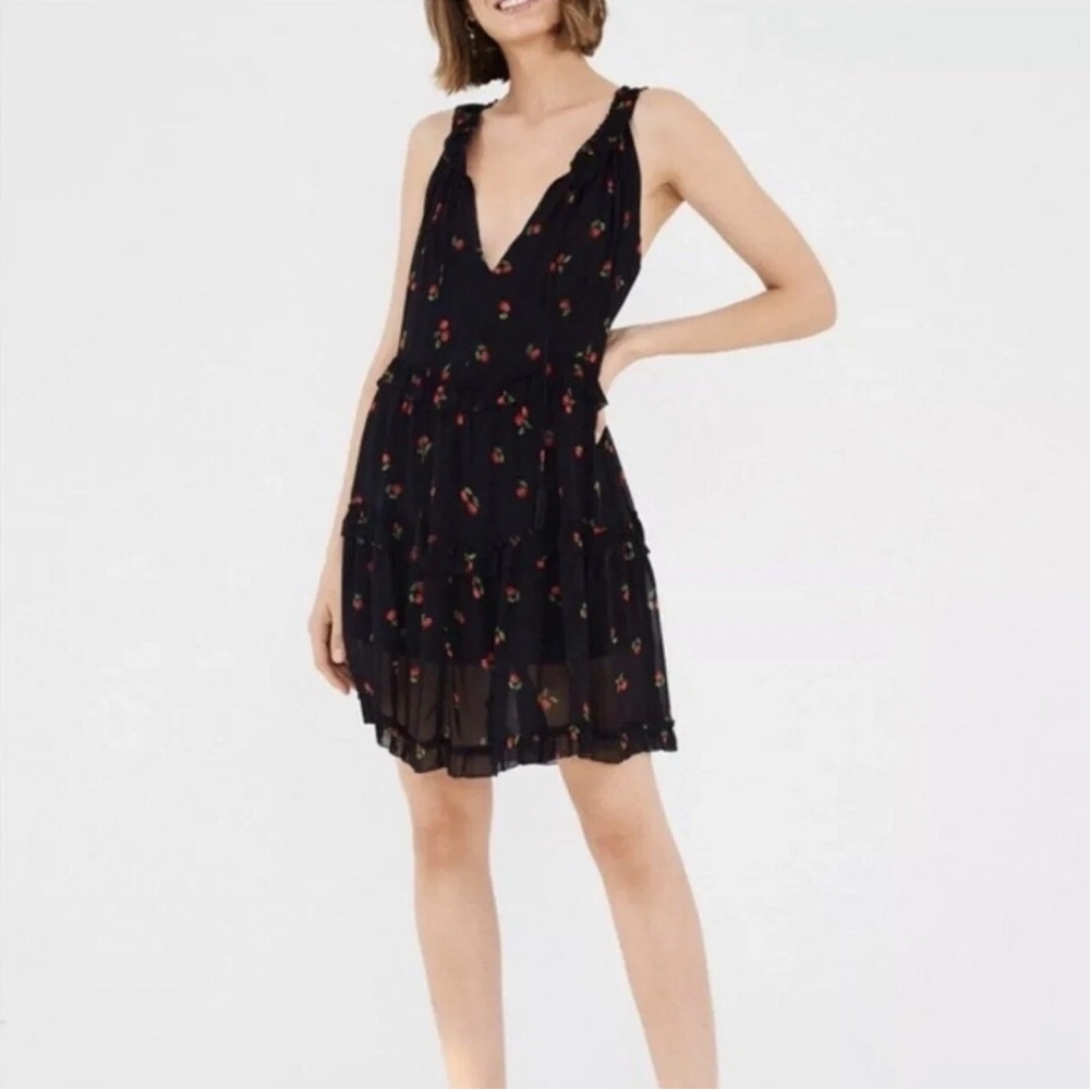 Farm Rio Pitanga Black Cherry Tiered Sleeveless Dress Medium